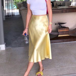 Zara yellow satin skirt s